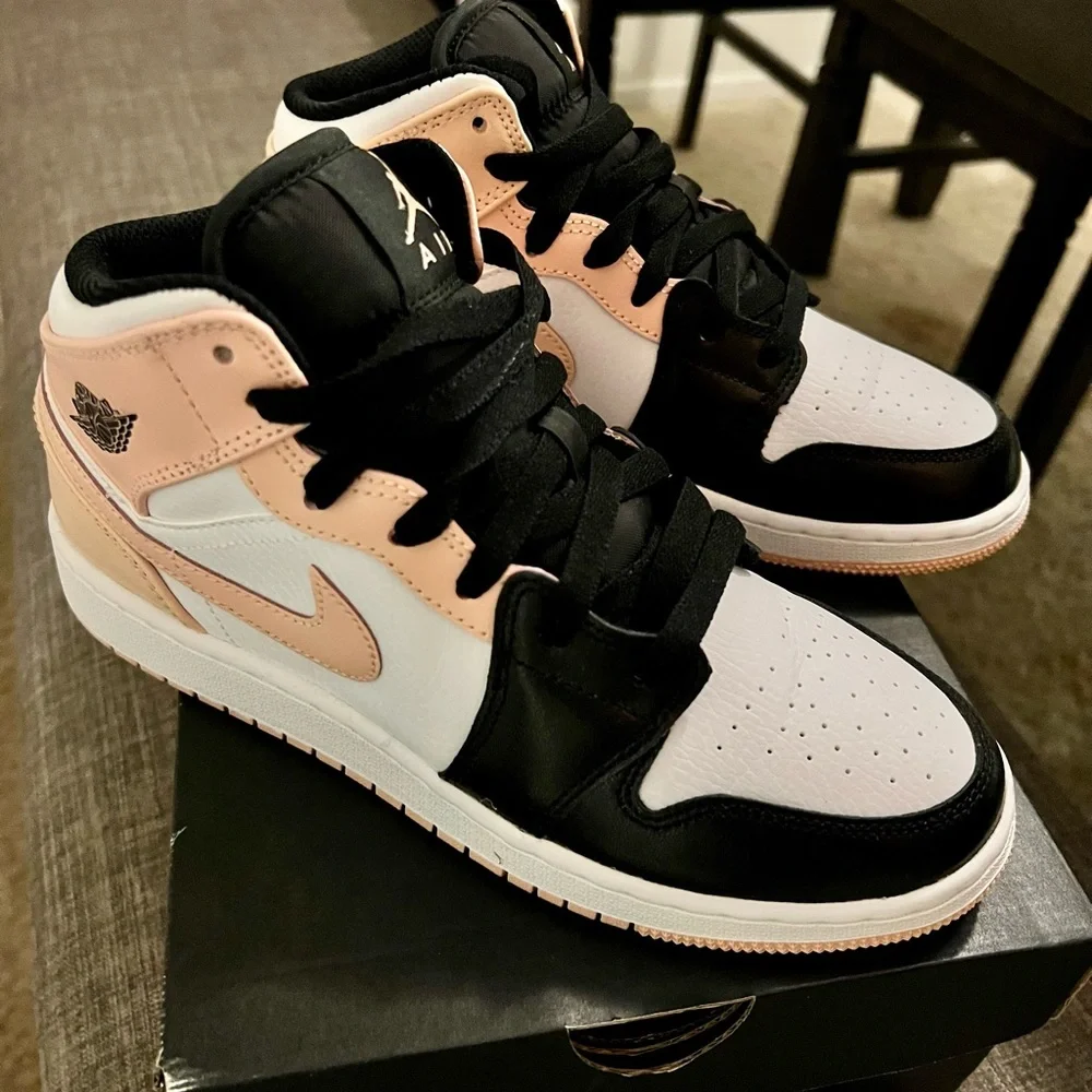 Jordan Air Jordan 1 Mid White Black Peach Sneakers